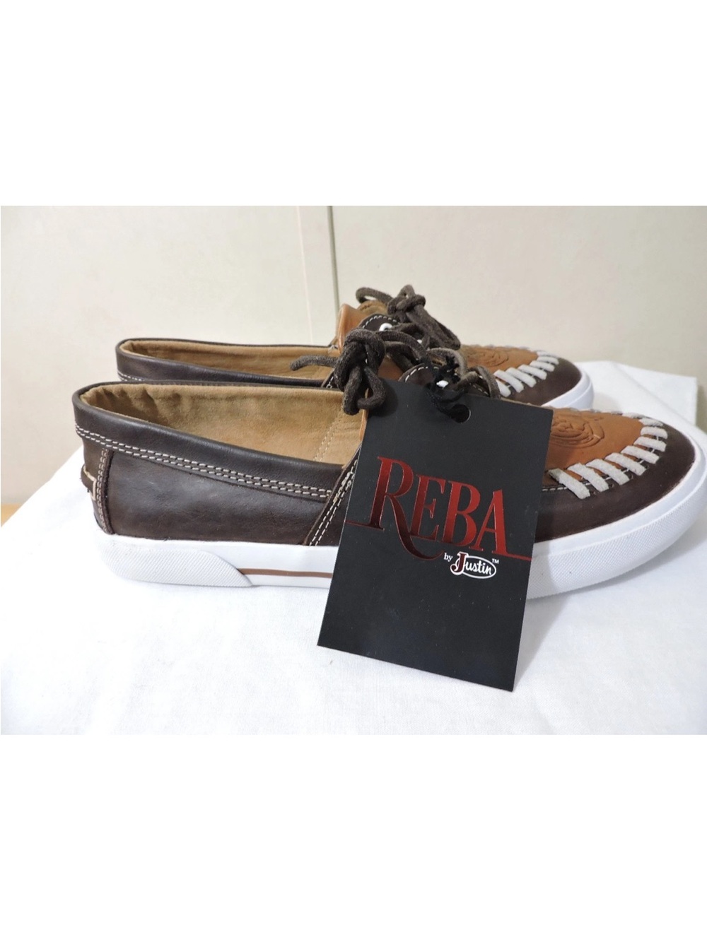 Reba by Justin Two Tone Brown Leather Shoes with Buckstitch Detail - Picture 2 of 6